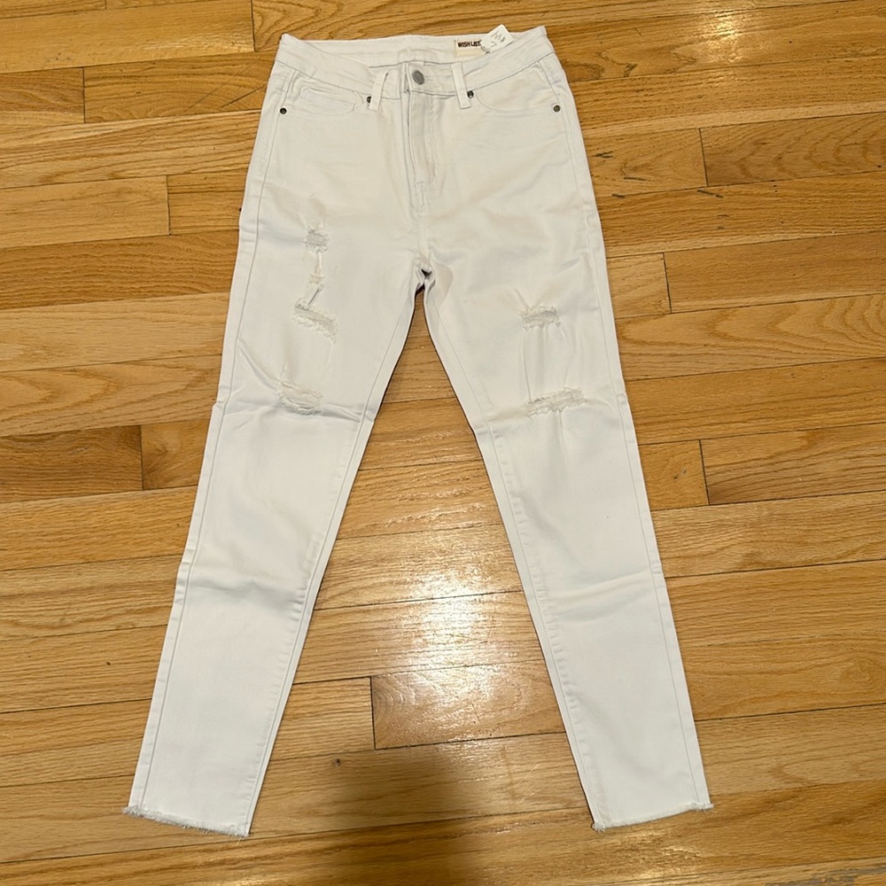 NWT Wishlist White distressed skinny jeans